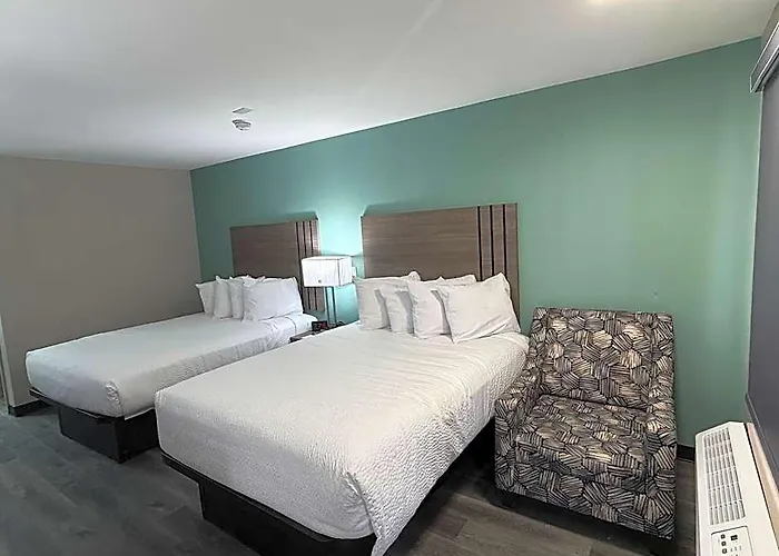 Hotel Baymont By Wyndham At Nas Corry Pensacola